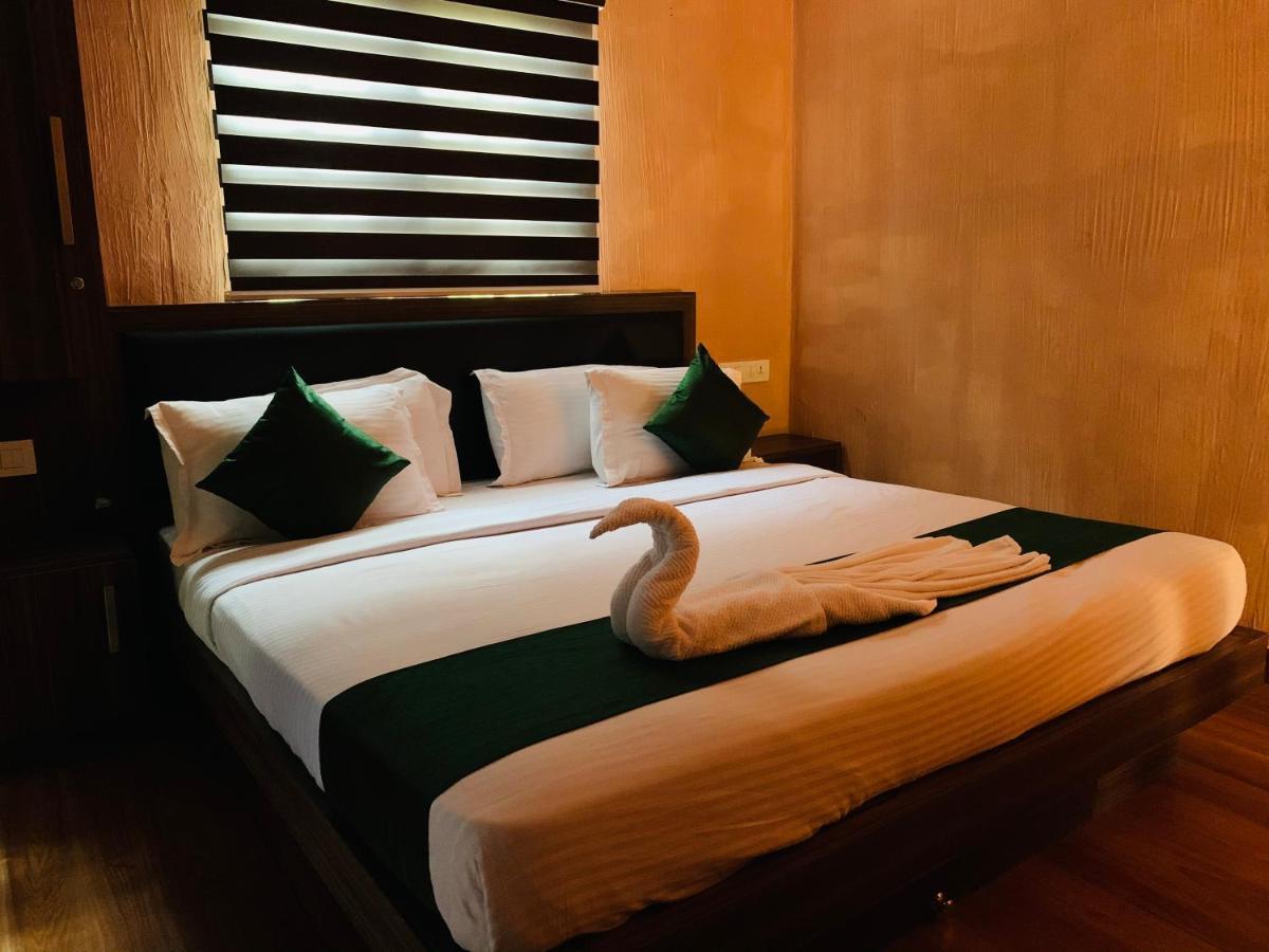 Wayanad Doubletree Villa Vythiri Exteriör bild