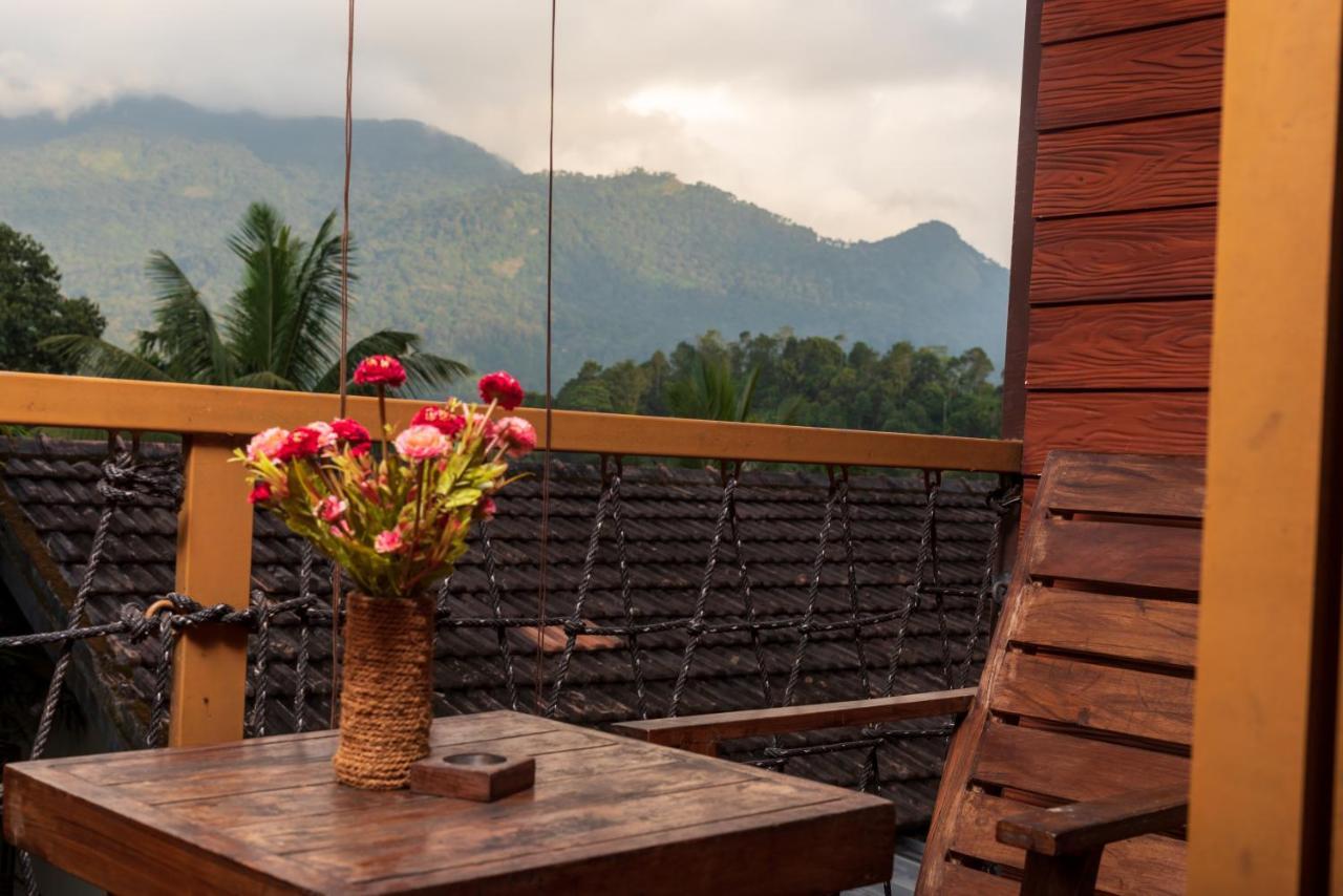 Wayanad Doubletree Villa Vythiri Exteriör bild