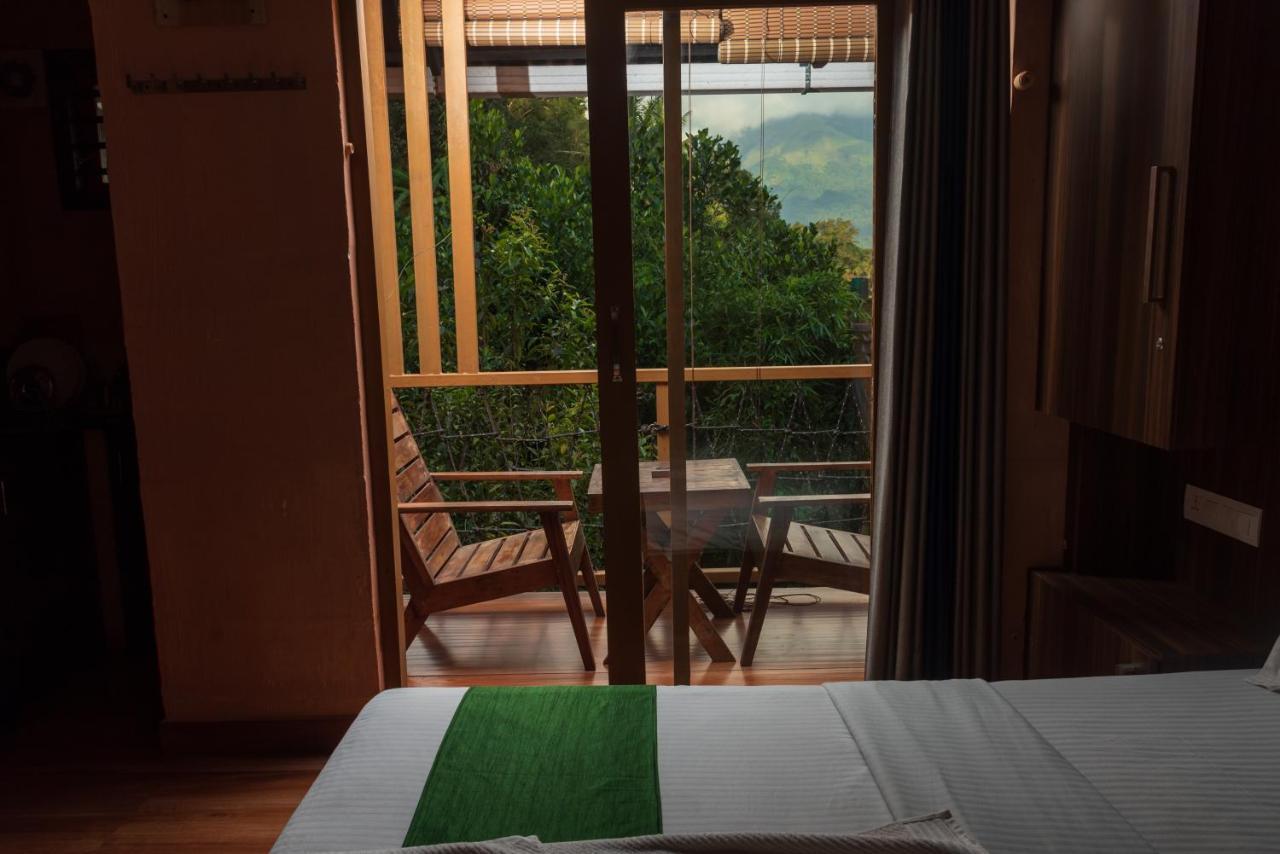 Wayanad Doubletree Villa Vythiri Exteriör bild
